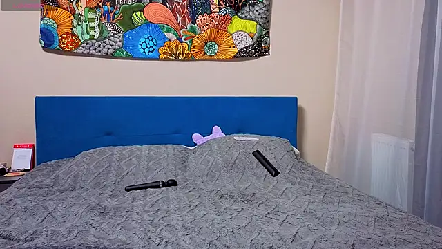 Crayzy Luv online show from March 27, 3:02 pm