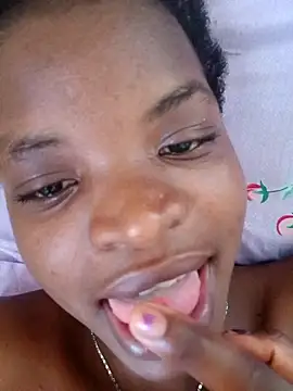 hotgal1112 online show from November 5, 10:20 am