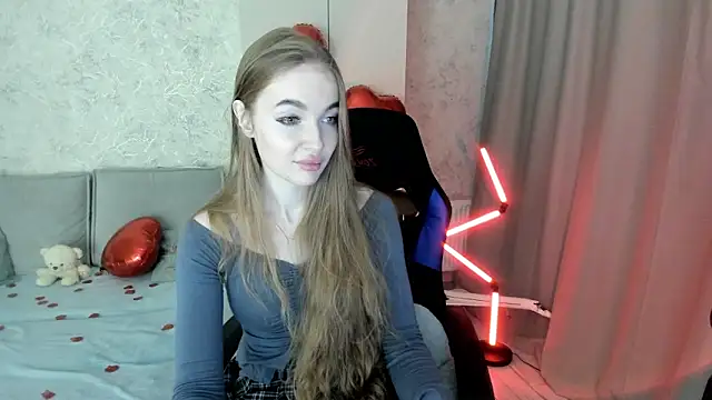 LissaCain online show from February 11, 2:15 am