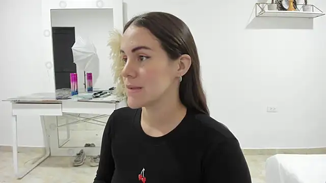 AURORA FRANKLIN online show from October 16, 3:47 pm