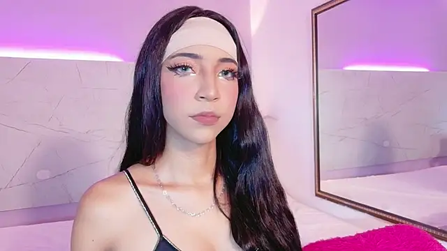 AbrilBrent online show from January 6, 6:44 pm