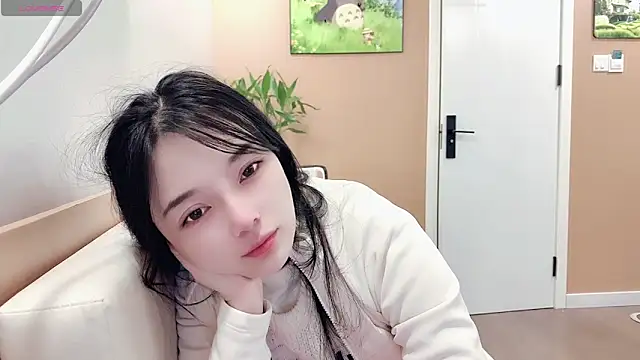 AKiKi711 online show from February 13, 3:24 pm