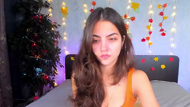 Milana Crystal  online show from December 1, 7:56 am