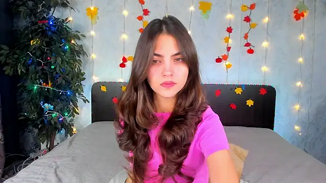 Milana Crystal  online show from November 27, 8:06 am