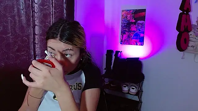 squirt charlott online show from September 10, 7:47 pm