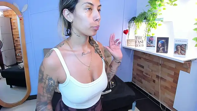 Georgina-coule online show from January 16, 12:12 pm