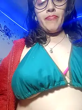 anndreapds online show from February 5, 12:57 am