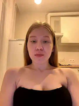 Eva Weyne online show from January 8, 8:02 pm