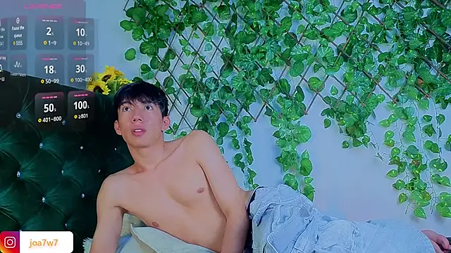 Levii Ackermann online show from January 16, 8:27 pm