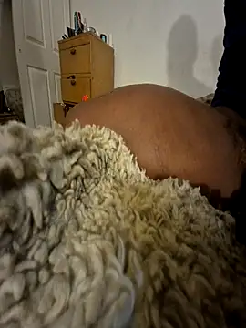 Daddyslilcreampie online show from December 18, 11:20 pm