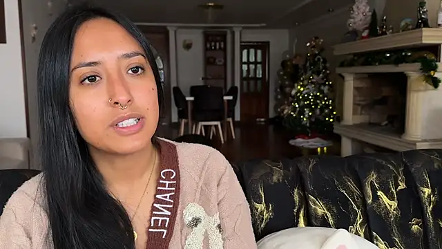 2SummerLove1 online show from December 13, 7:53 pm