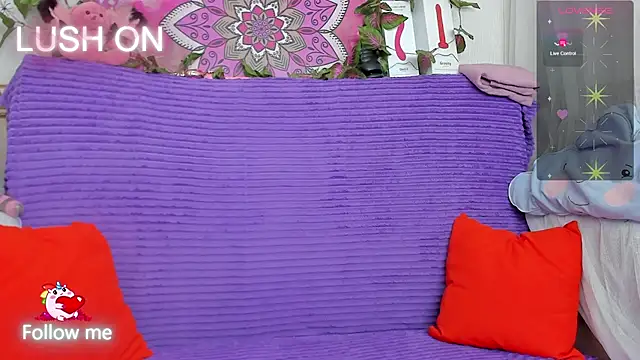 Snapshot of Ann_EX_Mooni chatting on September 30, 9:59 am Ann EX Mooni online show from September 30, 9:59 am