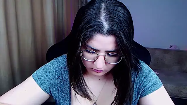 Crazy Bunya online show from April 19, 1:33 pm