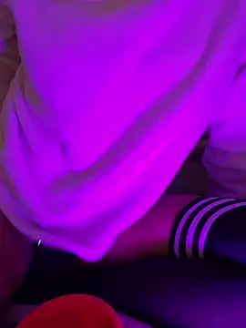 SexyErola27 online show from January 5, 5:27 pm