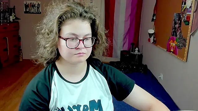 Sashy Way online show from September 8, 9:03 pm