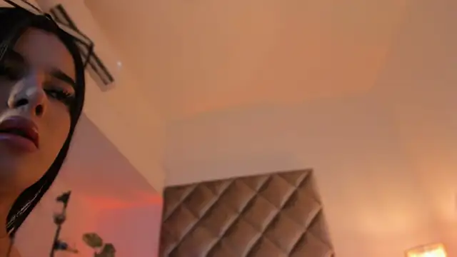 kaylarossi online show from January 6, 8:23 pm