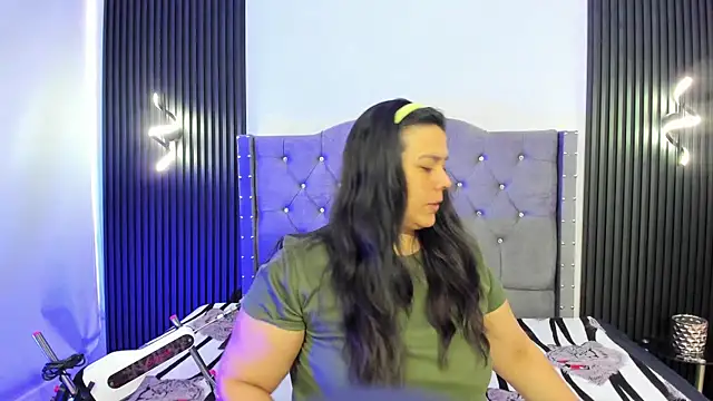 martina foxy  online show from October 9, 12:09 pm