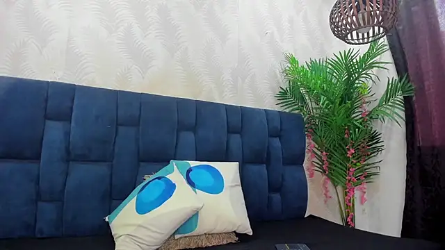 Ammy Connor1 online show from December 22, 9:29 pm