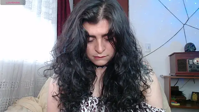 Snapshot of Marci_owo chatting on October 21, 6:45 pm Marci owo online show from October 21, 6:45 pm