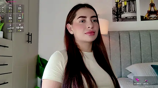 caralella online show from April 8, 8:11 pm