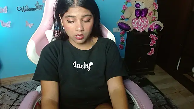 Candela-Smith online show from April 12, 5:16 pm