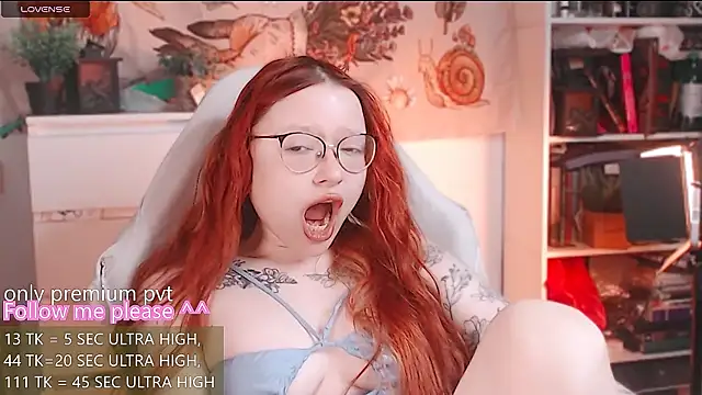 me  hanna online show from April 16, 3:51 am