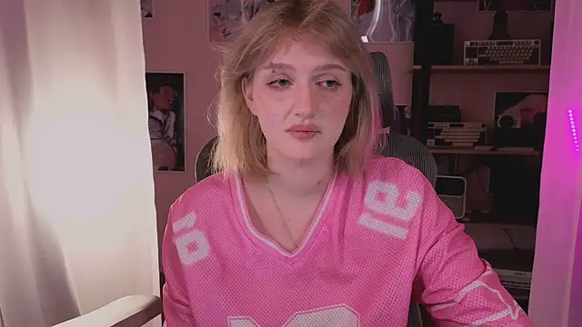 ELLIEJAY online show from March 29, 8:46 am