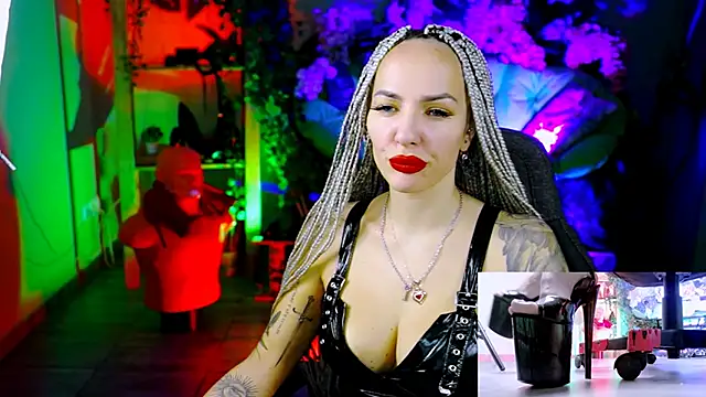 MonicaMaxwel online show from January 12, 11:26 am