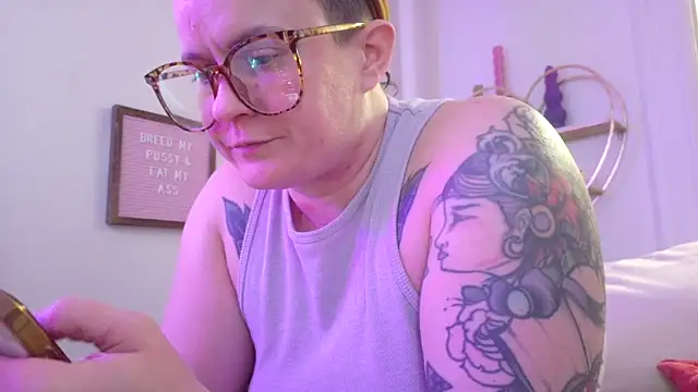 quinnmariexo online show from March 10, 4:16 am