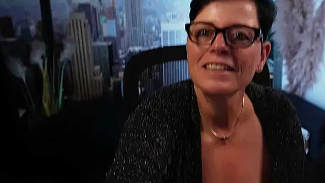 ninarandmann online show from October 29, 6:54 pm