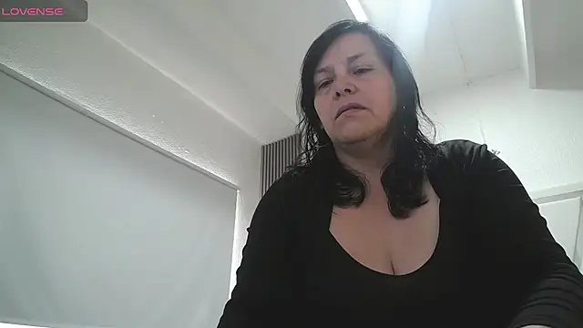 Snapshot of Natasha_miilf chatting on October 2, 1:16 pm Natasha miilf online show from October 2, 1:16 pm