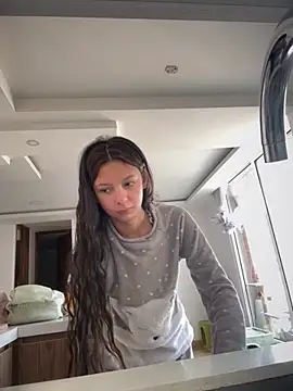 Bonniepark online show from November 5, 12:32 pm