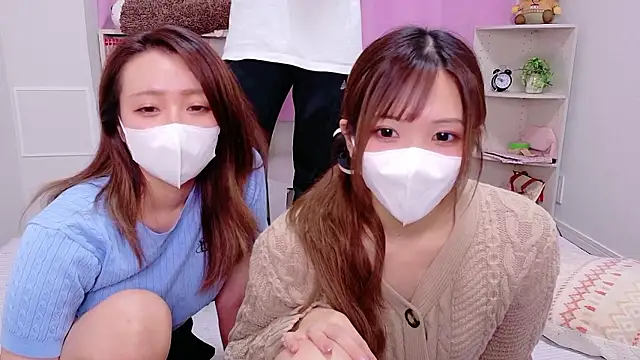 Big ayu  online show from October 17, 9:45 am