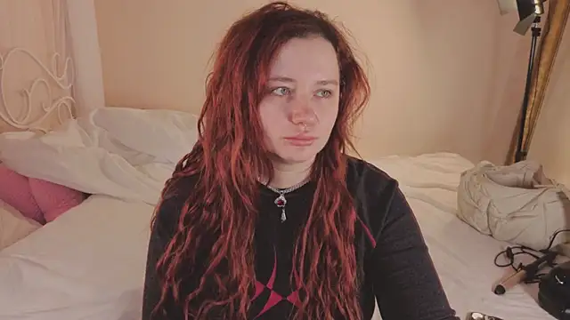 carolina elf online show from October 28, 5:35 am