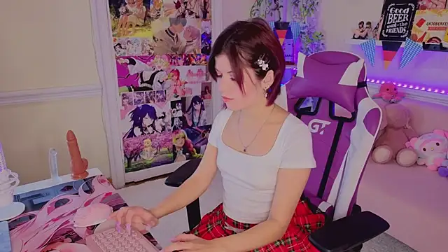 Snapshot of Katya_Zaitseva chatting on September 25, 7:12 pm Katya Zaitseva online show from September 25, 7:12 pm