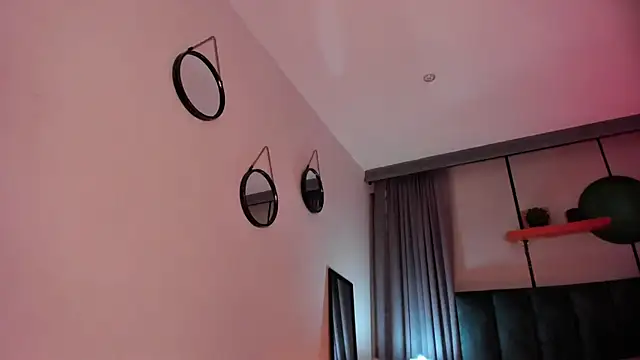 Violetta Nur online show from December 22, 9:18 pm