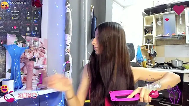  Nika Kik online show from October 25, 3:30 pm