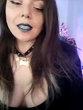 Kimiechanuwu online show from November 28, 5:27 pm