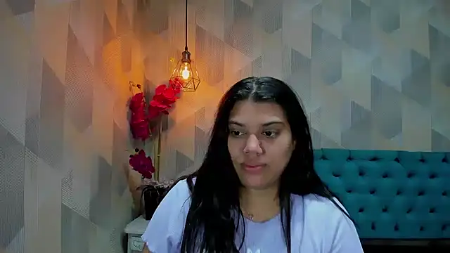 LindaBreeS online show from November 28, 10:02 pm