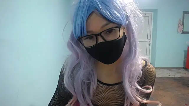 elllaaxx online show from November 1, 4:05 am