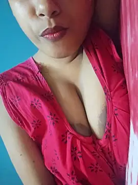 sexyindi couple online show from July 26, 8:00 am