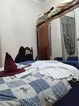 Lucia8600 online show from October 28, 9:19 pm