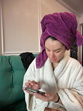 HotXMom online show from February 12, 7:54 am