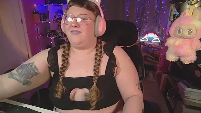 FatVeronica online show from February 21, 10:43 pm