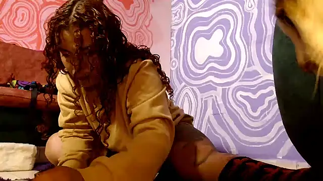 420viol3ta  online show from September 9, 10:09 pm