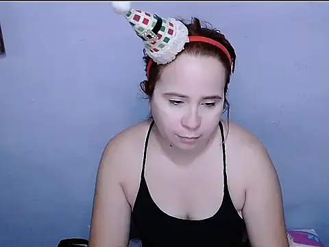 SubLayla01 online show from February 18, 6:29 pm