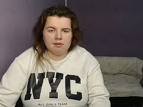 so shy online show from October 5, 10:53 am