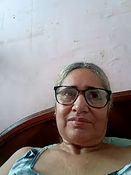  candi online show from October 27, 12:44 pm