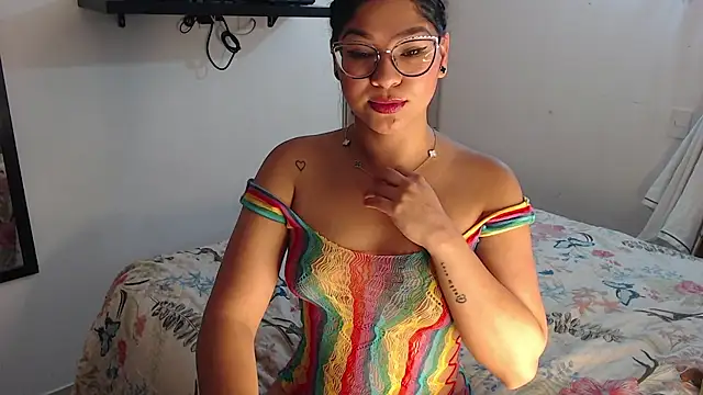 Snapshot of Prins_jazmin chatting on October 15, 10:40 am Prins jazmin online show from October 15, 10:40 am