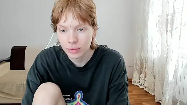 StellaDavis online show from May 28, 11:19 am
